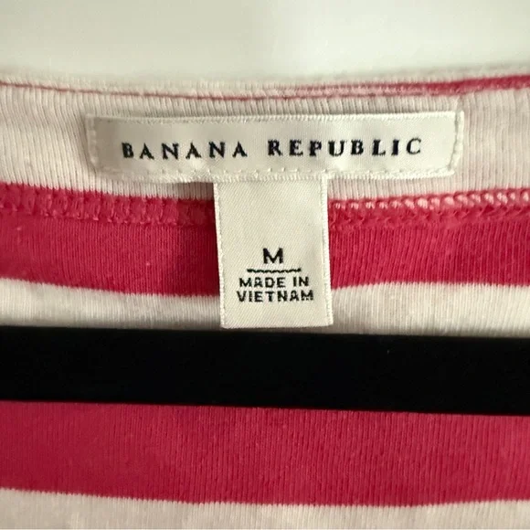 Banana Republic Red and White Striped Long Sleeve Top - Picture 4 of 4
